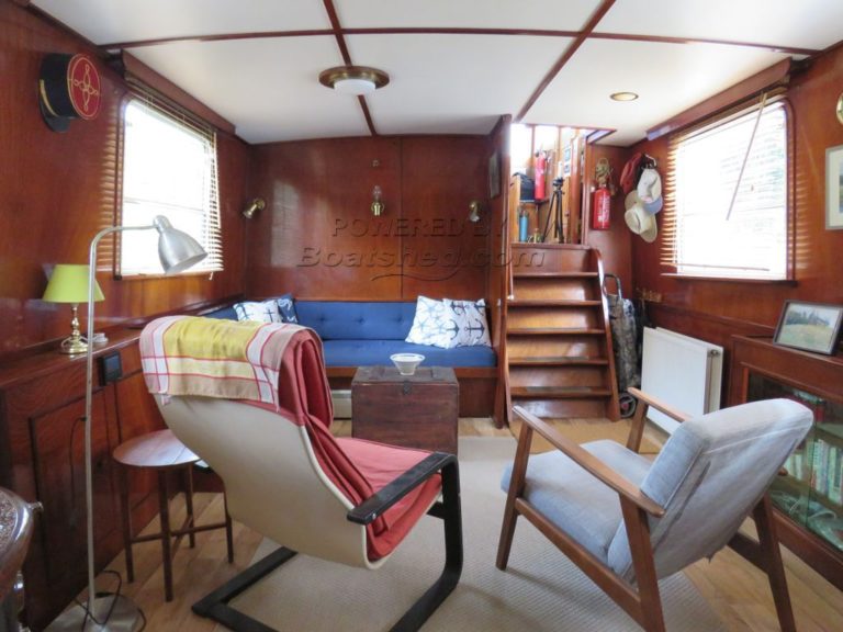 interior 768x576