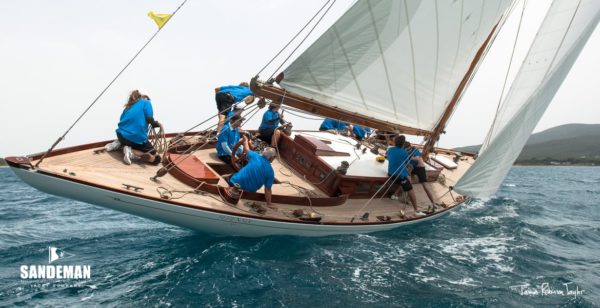 01 Sandeman Yacht Co SERENADE 1 600x308