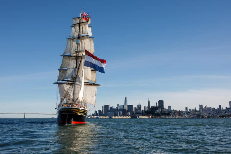 2018 StadAmsterdam in San Francisco City in background AK5 4137 WEB 2 768x512