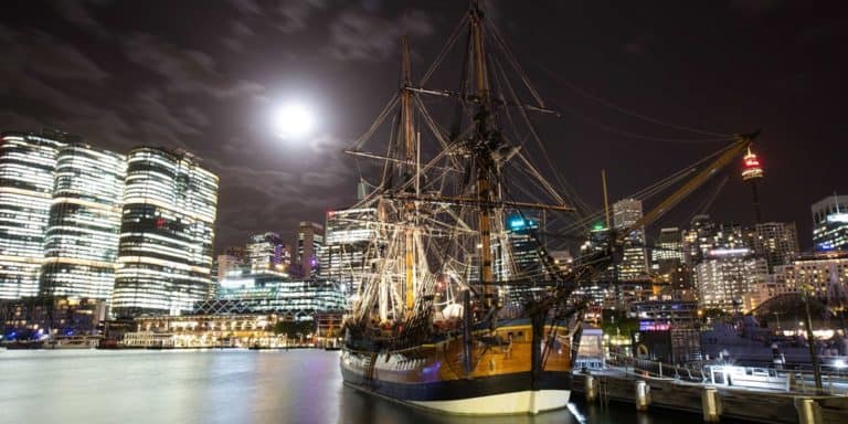 ANMMPrecinct 137 Endeavour at night 2160x1080 768x384