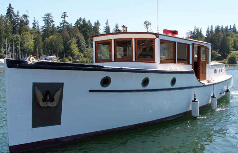 IMG 4608 CEF1 Bainbridge Island WA Billings Floats MV RIPTIDE Port Madison Harbor 768x495