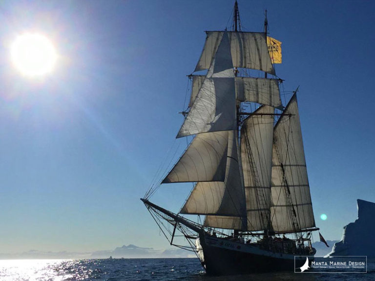 Schooner Opal
