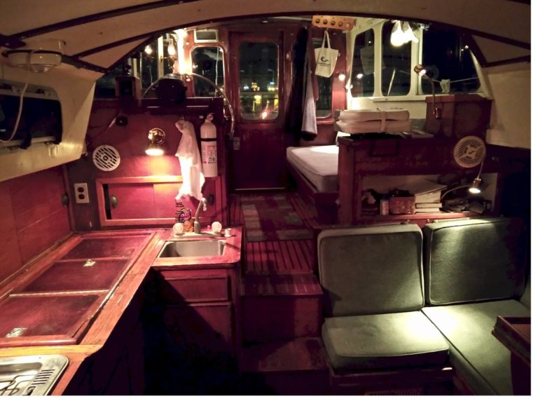 interior1 768x572