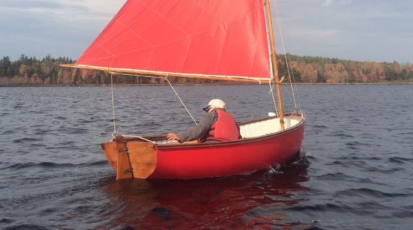 10' Alden Old Town Sailing Dinghy (1940) - SWEE' PEA - Worldwide Classic  Boat Show