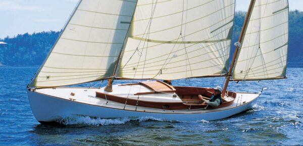 Cadenza Photo from WoodenBoat 600x289