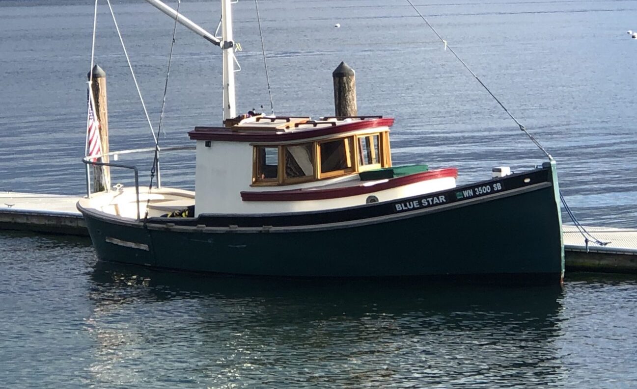 26' Sprague Pocket Cruising Tug (1996) - BLUE STAR - Worldwide Classic Boat  Show