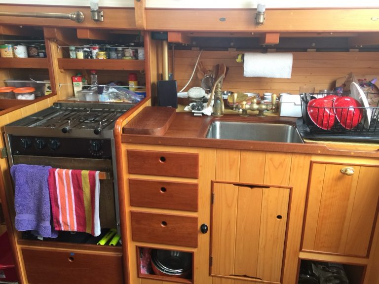38 Cruising Vessel 2013 SERIANNA 12 768x576