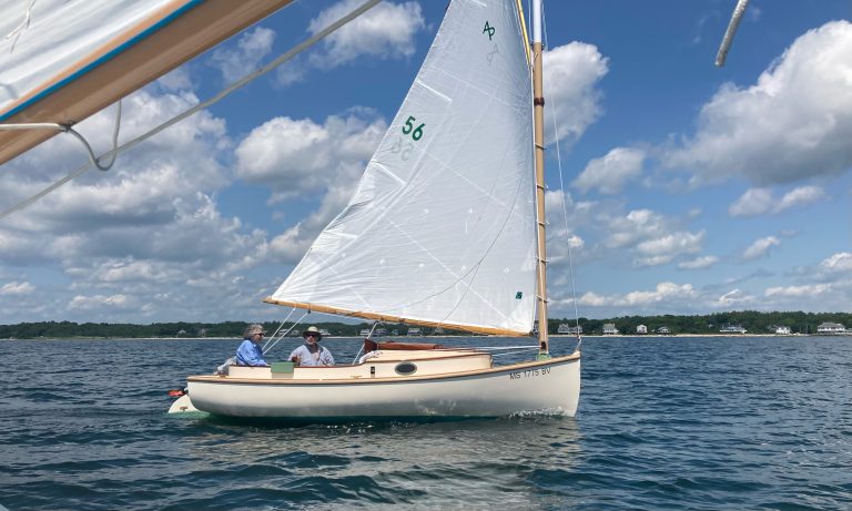 Coorie sailing Starboard view 768x461