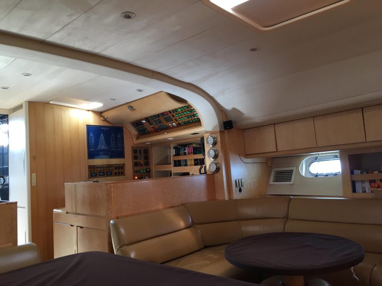 salon 768x576