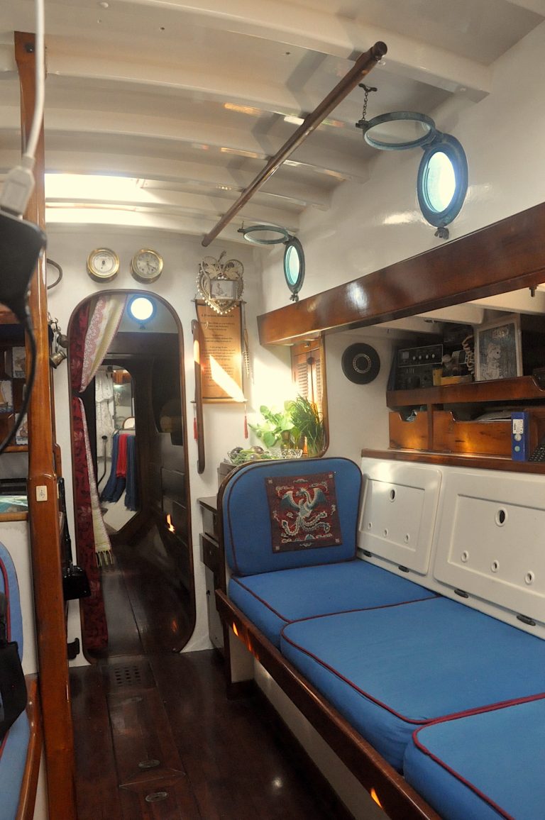 pilar interior starboard6 org 768x1156
